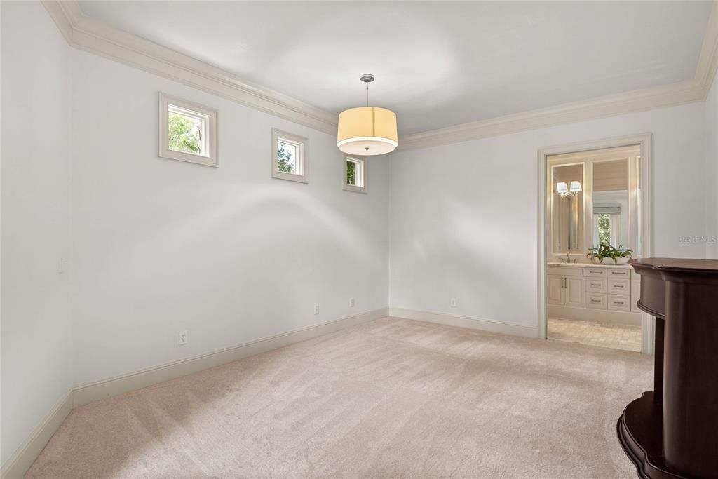 Image 21 of property listing at 1450 CHESTNUT AVENUE, Winter Park, FL 32789