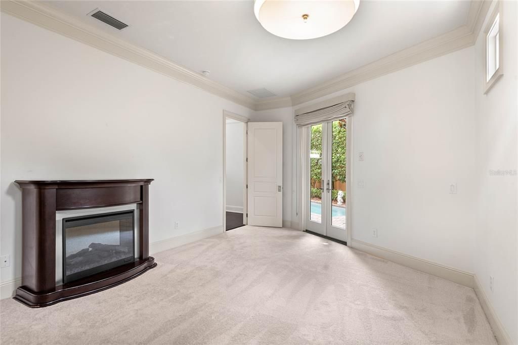 Image 22 of property listing at 1450 CHESTNUT AVENUE, Winter Park, FL 32789