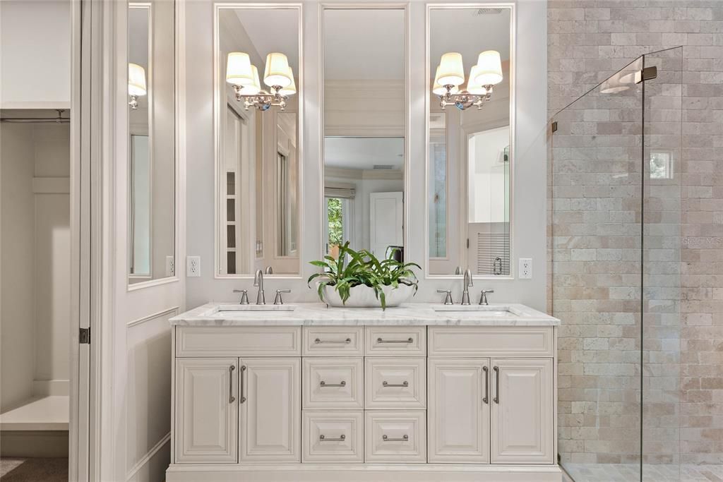 Image 23 of property listing at 1450 CHESTNUT AVENUE, Winter Park, FL 32789