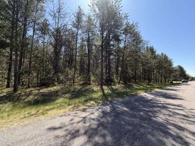 1.52 Acres Queens Way, Necedah, WI 54646