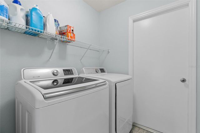 31511 WRENCREST DRIVE, Wesley Chapel, FL 33543