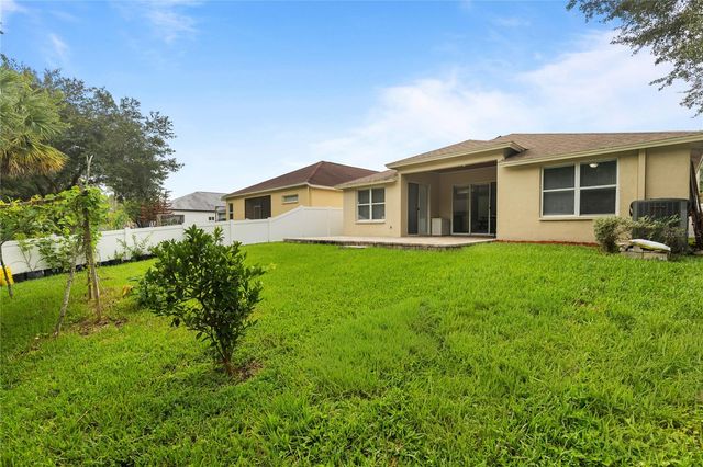 31511 WRENCREST DRIVE, Wesley Chapel, FL 33543