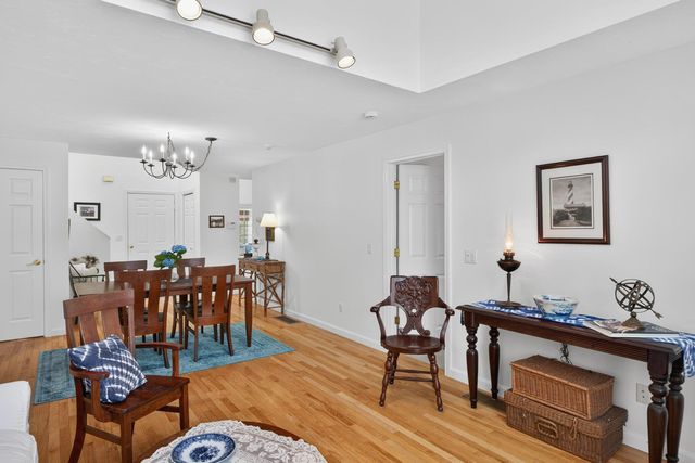 16 Gold Leaf Lane, Mashpee, MA 02649