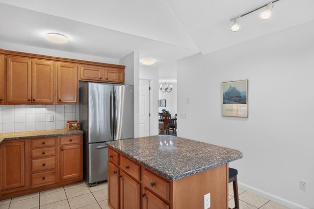 16 Gold Leaf Lane, Mashpee, MA 02649