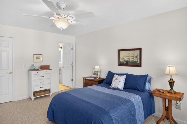 16 Gold Leaf Lane, Mashpee, MA 02649