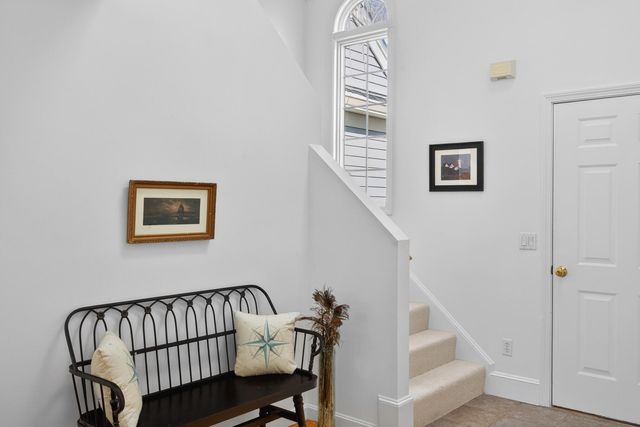 16 Gold Leaf Lane, Mashpee, MA 02649