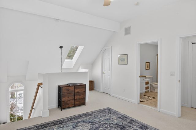 16 Gold Leaf Lane, Mashpee, MA 02649