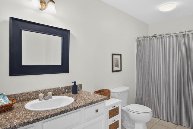 16 Gold Leaf Lane, Mashpee, MA 02649