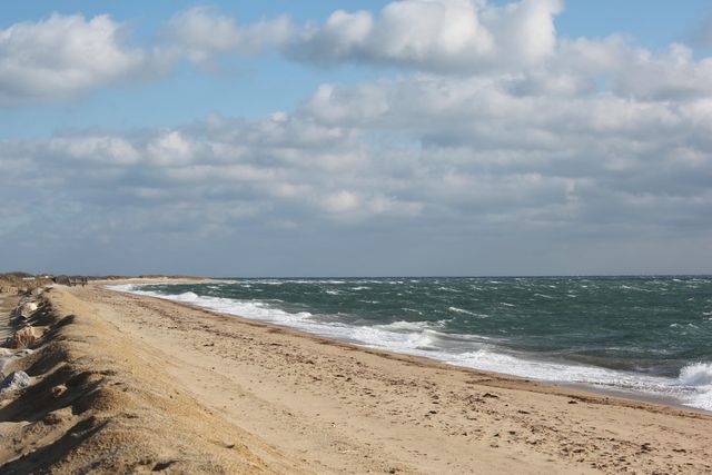 16 Gold Leaf Lane, Mashpee, MA 02649