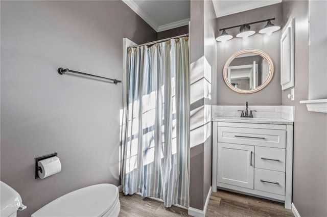 20711 S Parris Road, Pleasant Hill, MO 64080