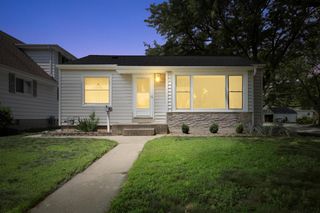2201 S 109th STREET, West Allis, WI 53227