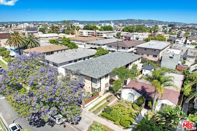 8529 Cashio Street, Los Angeles, CA 90035