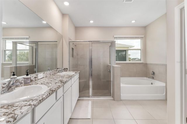 4940 NW 39TH LOOP, Ocala, FL 34482