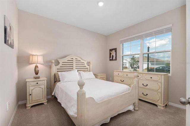 4940 NW 39TH LOOP, Ocala, FL 34482