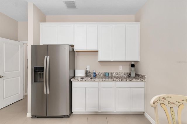 4940 NW 39TH LOOP, Ocala, FL 34482