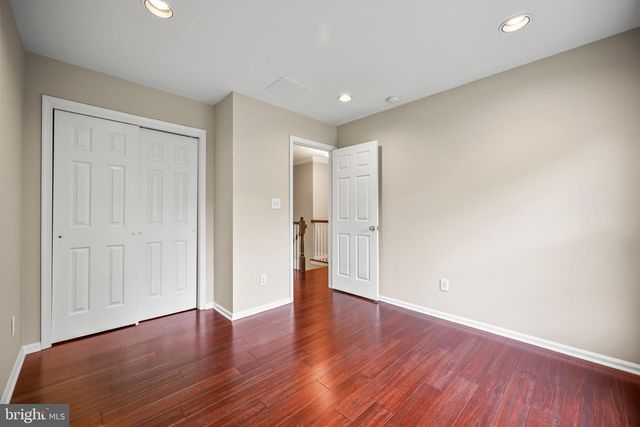 19 LARCHMONT CT, Pennington, NJ 08534