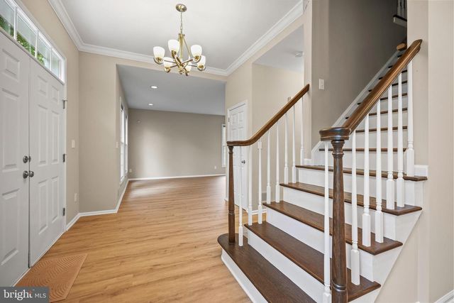19 LARCHMONT CT, Pennington, NJ 08534