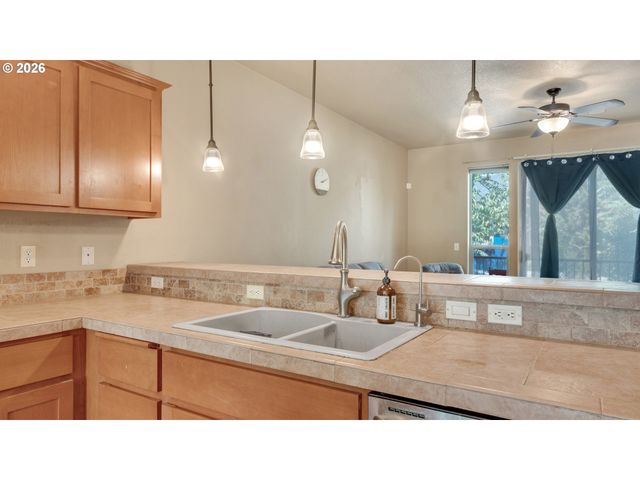 2981 Sw 187TH Ave, Beaverton, OR 97003