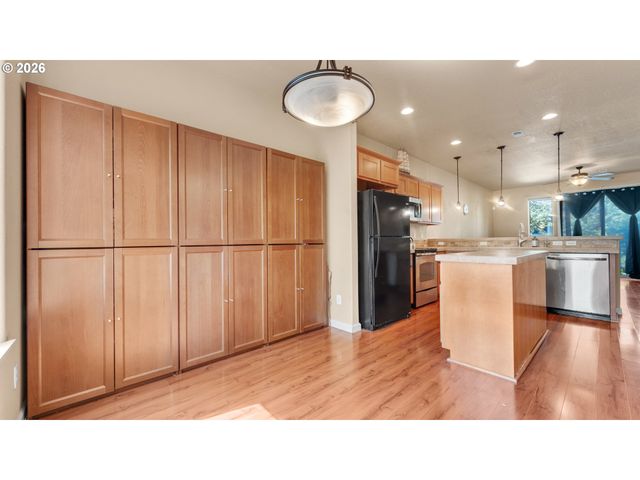 2981 Sw 187TH Ave, Beaverton, OR 97003