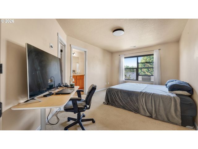 2981 Sw 187TH Ave, Beaverton, OR 97003
