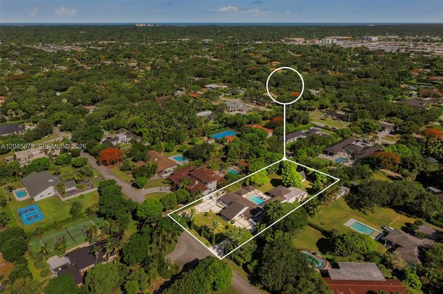 8960 SW 118th Street, Miami, FL 33176