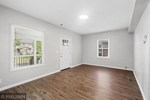 3251 Newton Avenue N, Minneapolis, MN 55412