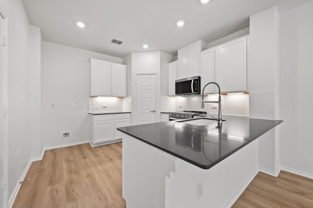 12023 Sagrada ST, Austin, TX 78748