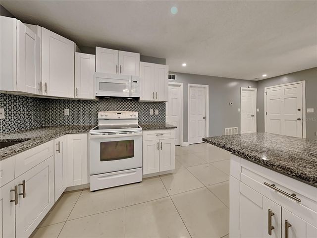 6099 COLCHESTER AVENUE, Spring Hill, FL 34608