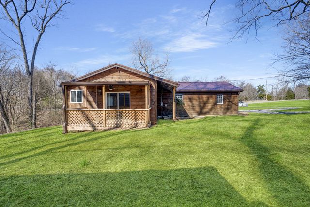 1212 Ussery Rd, S, Clarksville, TN 37040
