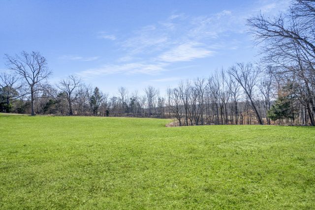 1212 Ussery Rd, S, Clarksville, TN 37040