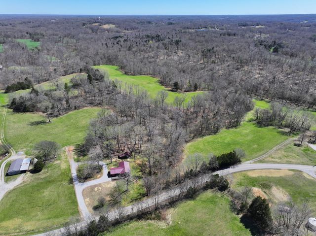 1212 Ussery Rd, S, Clarksville, TN 37040