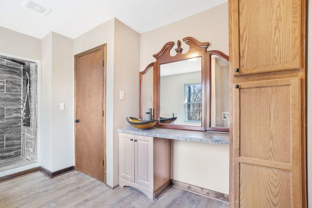 1212 Ussery Rd, S, Clarksville, TN 37040
