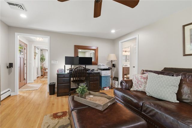 1 Blacksmith Road, Lincoln, RI 02865