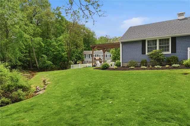 1 Blacksmith Road, Lincoln, RI 02865