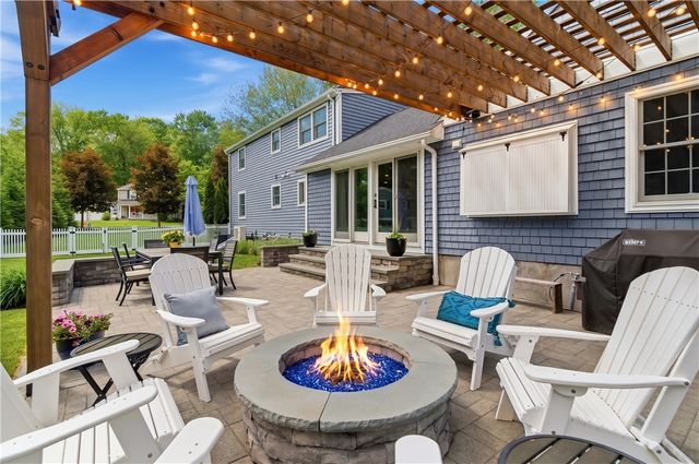 1 Blacksmith Road, Lincoln, RI 02865