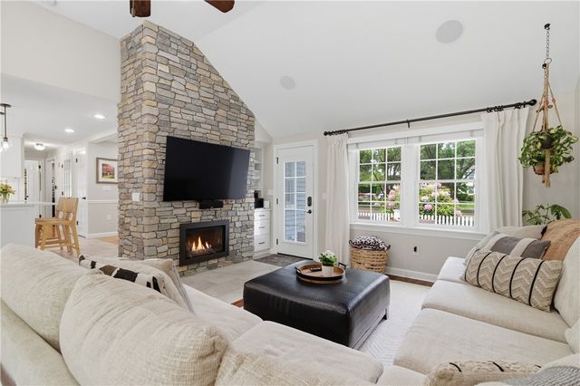 1 Blacksmith Road, Lincoln, RI 02865