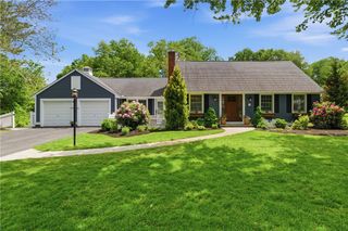 1 Blacksmith Road, Lincoln, RI 02865