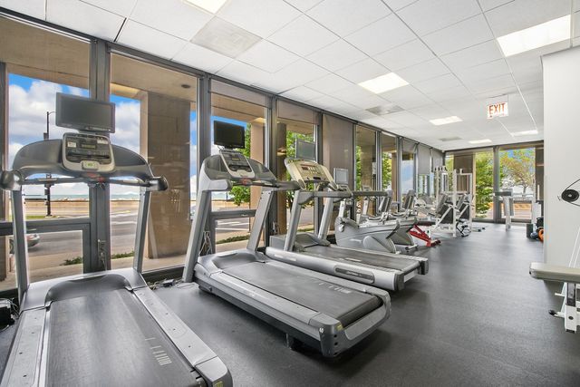 6700 S South Shore Drive 24K, Chicago, IL 60649