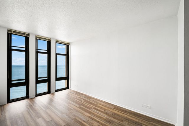 6700 S South Shore Drive 24K, Chicago, IL 60649
