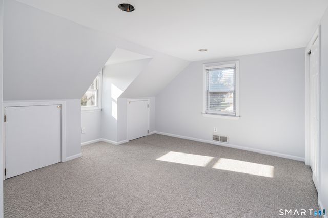 37 Gaymoor Drive, Stamford, CT 06907