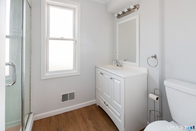 37 Gaymoor Drive, Stamford, CT 06907