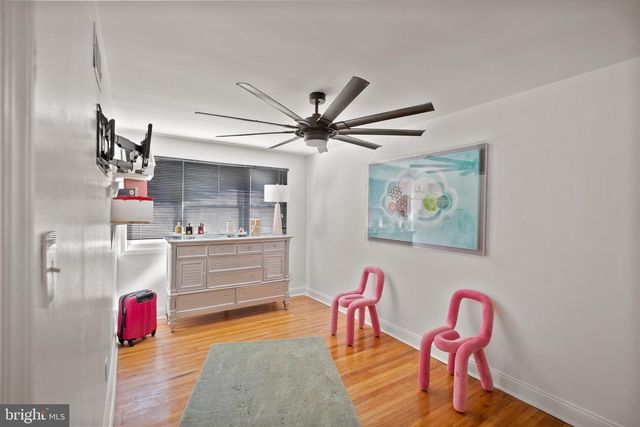 2737 E COUNTRY CLUB RD, Philadelphia, PA 19131