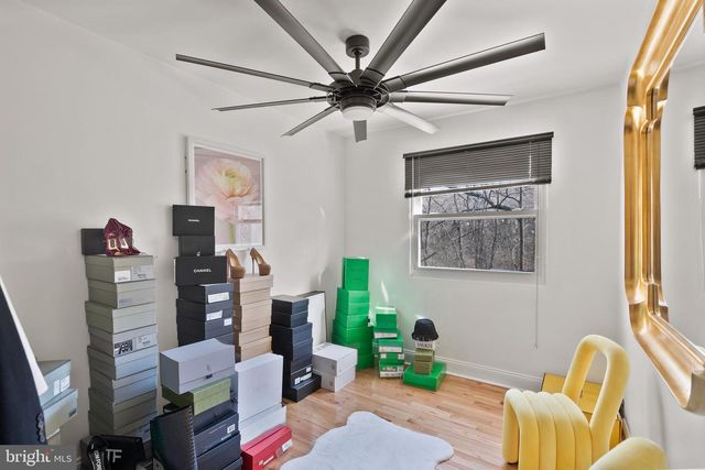 2737 E COUNTRY CLUB RD, Philadelphia, PA 19131