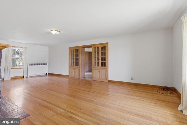 1619 DUAL HWY, Hagerstown, MD 21740