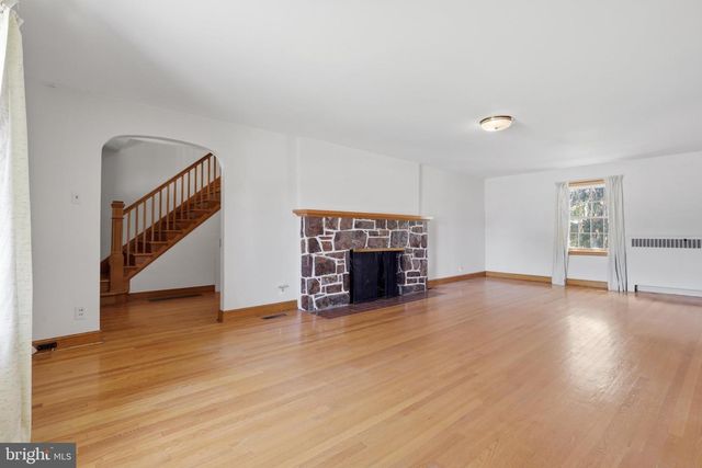 1619 DUAL HWY, Hagerstown, MD 21740