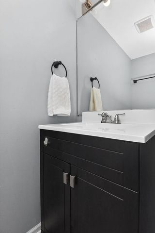 14816 S Penn Road, Plainfield, IL 60544