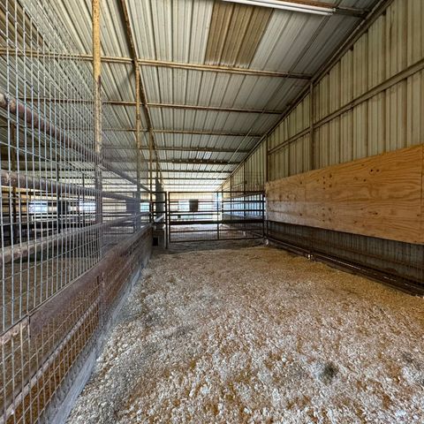 10145 Friendship Road, Pilot Point, TX 76258
