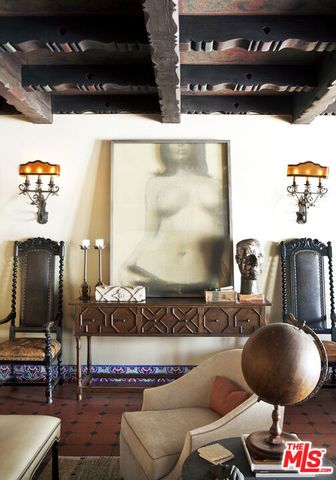 2400 Inverness Avenue, Los Angeles, CA 90027