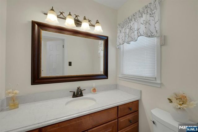511 Hickory Street, Kearny, NJ 07032