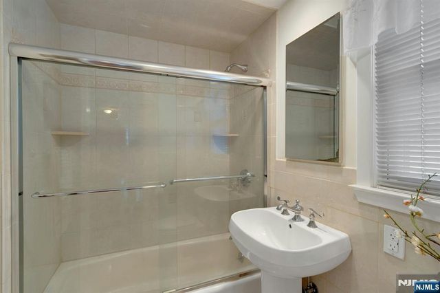 511 Hickory Street, Kearny, NJ 07032